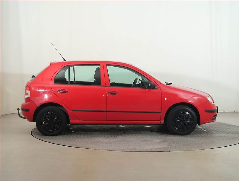 Škoda Fabia (2007) 1.2 12V, nová STK, Tažné - fotka 6 z 12