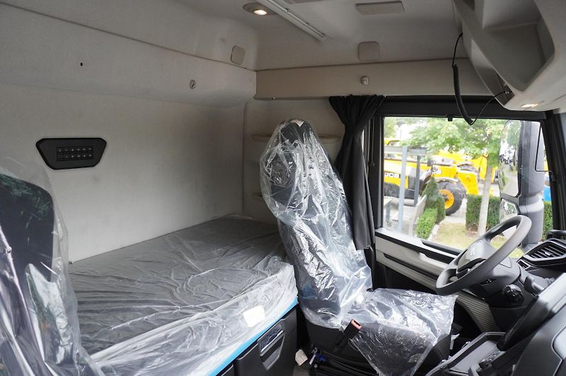 Iveco S-WAY (2026) AS260S460Y-FP / FULL ADR - fotka 3 z 24