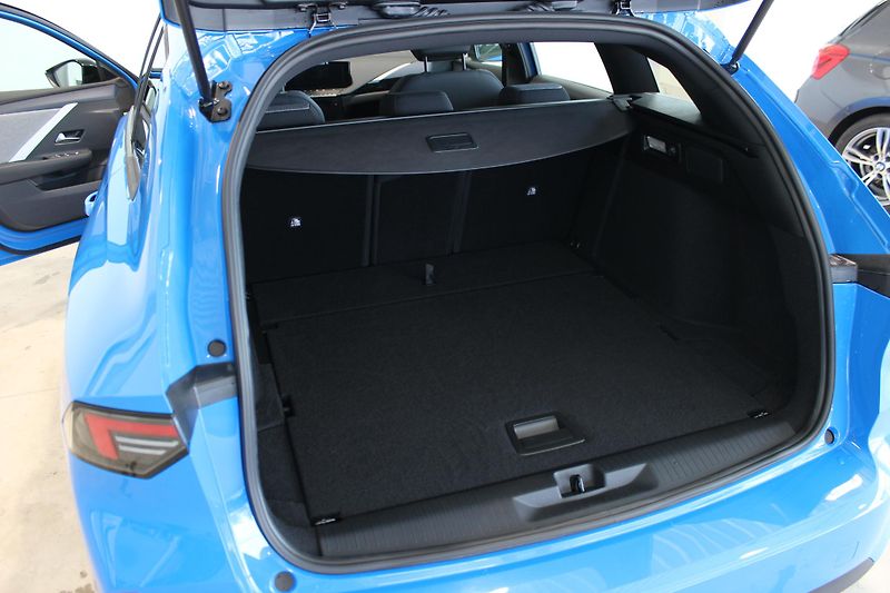 Opel Astra (2026) Edition ST 1.5 CDTI 96kW, AT8 - fotka 19 z 19
