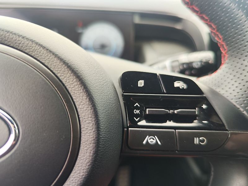 Hyundai Tucson 1.6 T-GDI/110kW N-Line - fotka 30 z 37