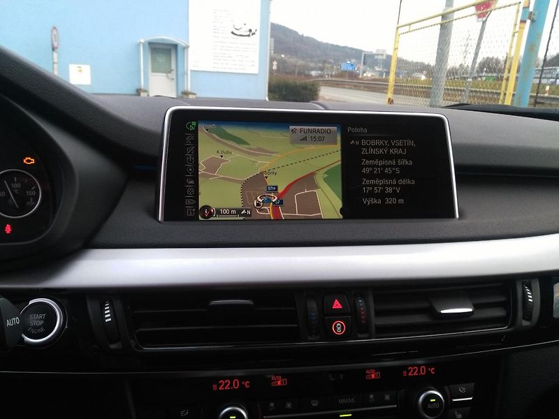 BMW X5 3,0d xDrive - fotka 23 z 36
