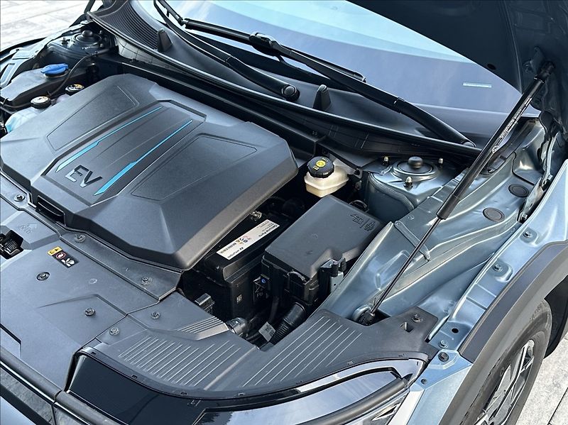 Hyundai Ioniq 5 0,0 170PS  Smart Range A/T - fotka 48 z 58