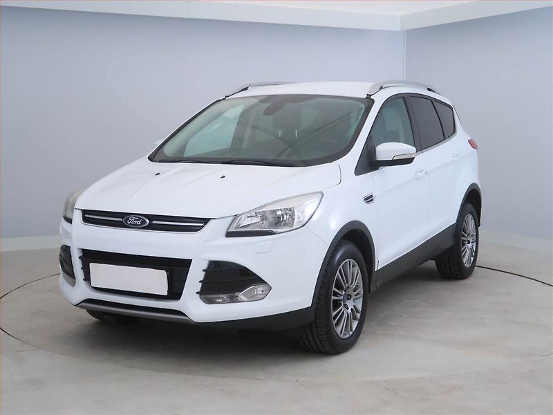 Ford Kuga (2013) Titanium 2.0 TDCi, 4X4 - fotka 2 z 17