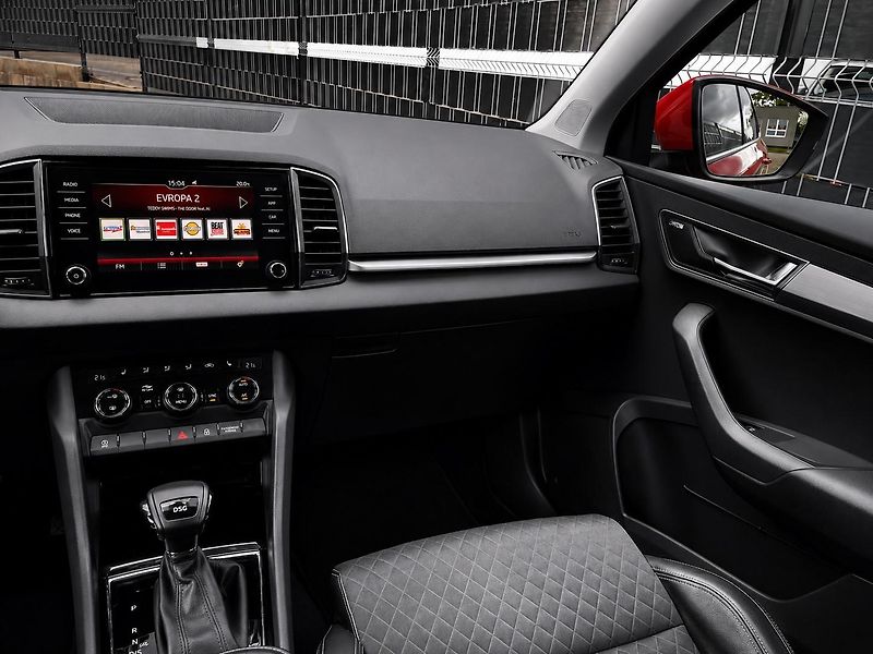 Škoda Karoq (2020) 1.5 TSI 110 kW DSG STYLE - fotka 23 z 34
