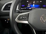Volkswagen T-Roc (2025) 1.0TSI 85kW LIFE WEBASTO - náhled 10
