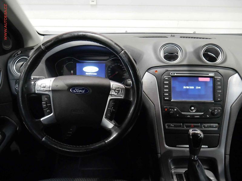 Ford Mondeo (2013) 2.0 TDCI, AT, Klima - fotka 11 z 18