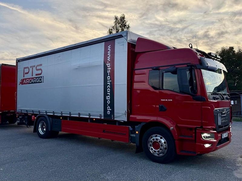 MAN TGM 18.320 plachta hydraulic čelo - fotka 11 z 22