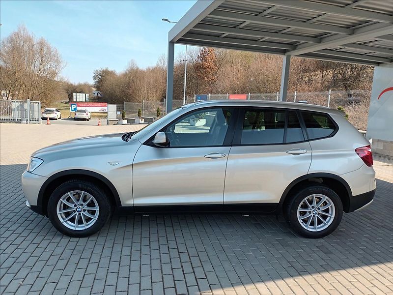 BMW X3 2,0 d,xDrive,KŮŽE,NAVI,TAŽNÉ - fotka 8 z 41