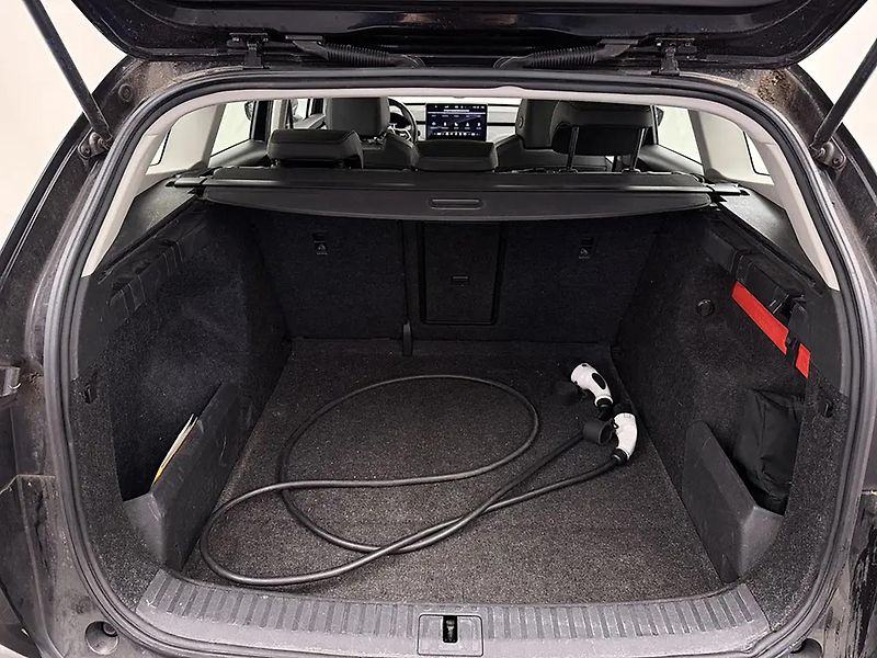 Škoda Enyaq (2021) Navigace, kamera, tepelné č. - fotka 11 z 13