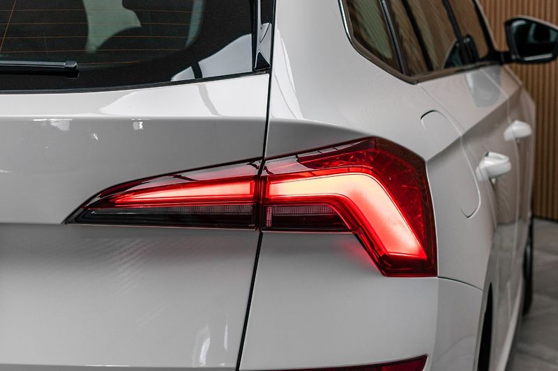 Škoda Kamiq 1.6 TDI STYLE*KESSY*ČR 1.MAJ - fotka 36 z 40