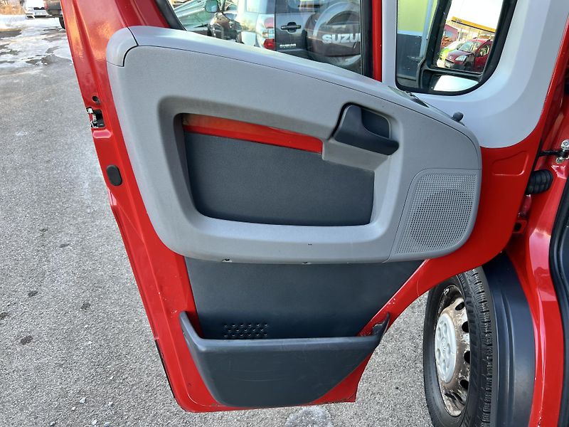 Peugeot Boxer 3.0HDI 116KW,7MÍST,ASR - fotka 11 z 41