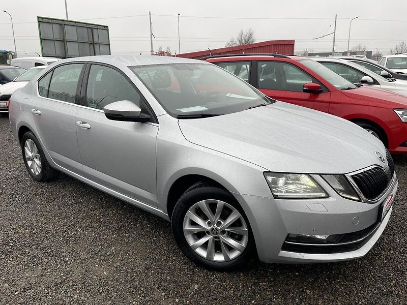 Škoda Octavia 1.5 TSi 110kW DSG-Style-DPH-ČR - fotka 2 z 35