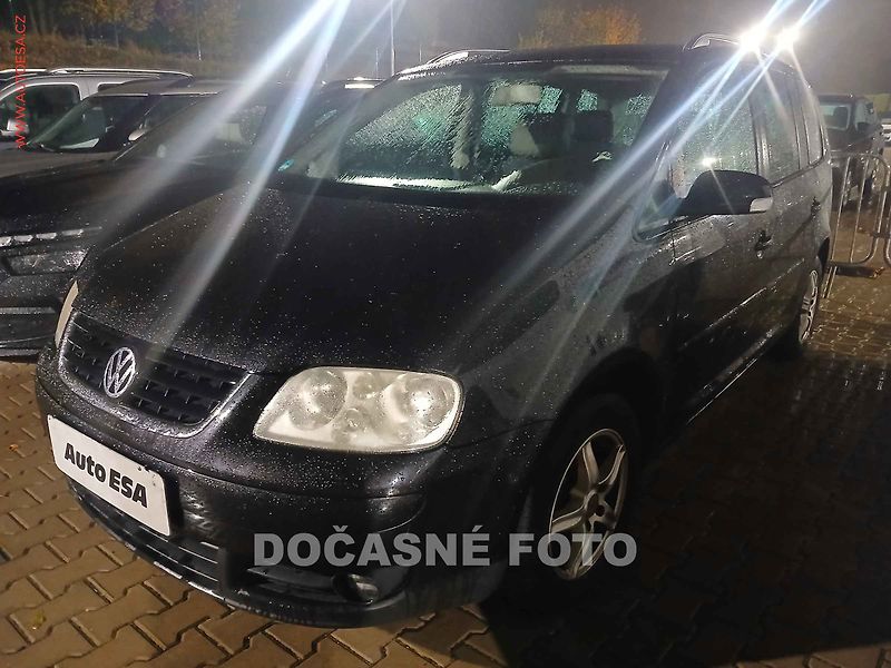 Volkswagen Touran (2003) 1.9 TDi, 1.maj, nez.topení - fotka 1 z 3