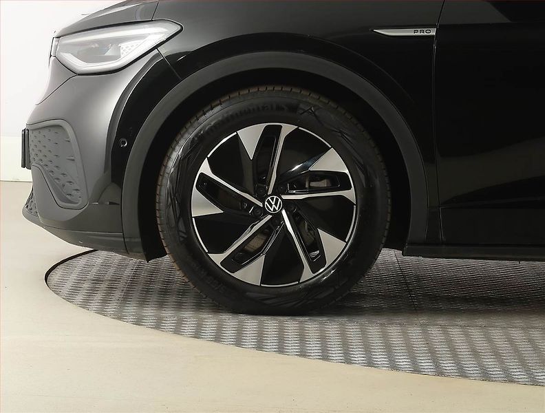 Volkswagen ID.5 (2022) Pro Perf. (82 kWh), SoH 94% - fotka 15 z 24