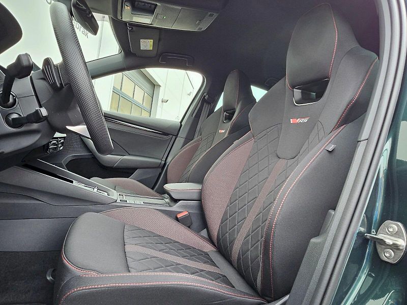 Škoda Octavia (2025) RS 2,0TSI A7F - fotka 13 z 29