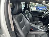 Volvo XC60 2,4 AWD D4 Summum 1.maj.  - náhled 38