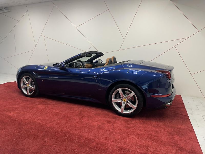 Ferrari California (2015) T*TOP KOMBINACE*DPH - fotka 5 z 19