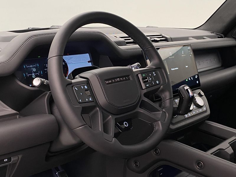 Land Rover Defender (2026) OCTA P635 AWD AUT - fotka 4 z 79