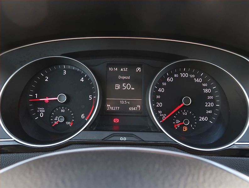 Volkswagen Passat (2015) Comfortline 2.0 TDI - fotka 11 z 15