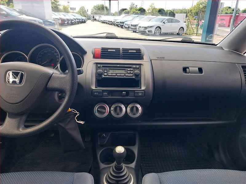 Honda Jazz (2005) 1.2 i-DSI, Serv.kniha, po STK - fotka 12 z 13