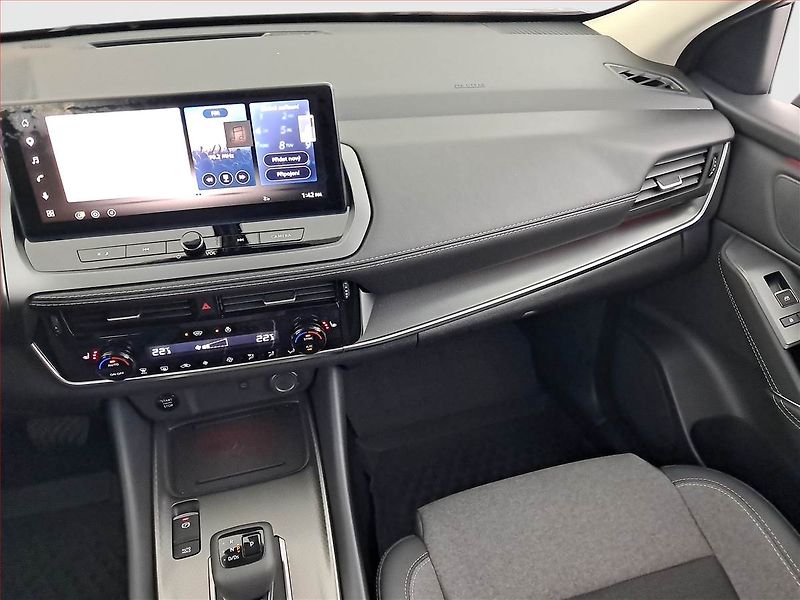 Nissan Qashqai (2025) 1.3 DIG-T MHEV, N- Connecta - fotka 8 z 21