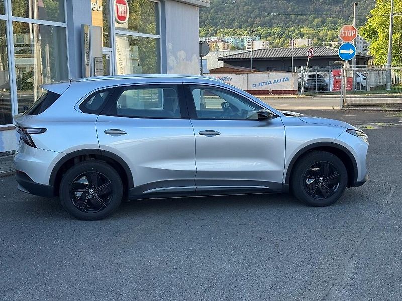 MG MGS5 EV (2026) Emotion (49 kWh) - fotka 6 z 40