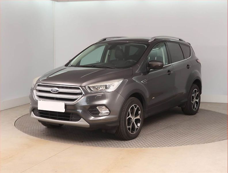 Ford Kuga (2018) 2.0 TDCi, 4X4, ČR,1.maj - fotka 2 z 16