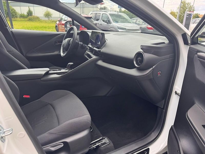 Toyota C-HR 1.8 Style - fotka 12 z 13