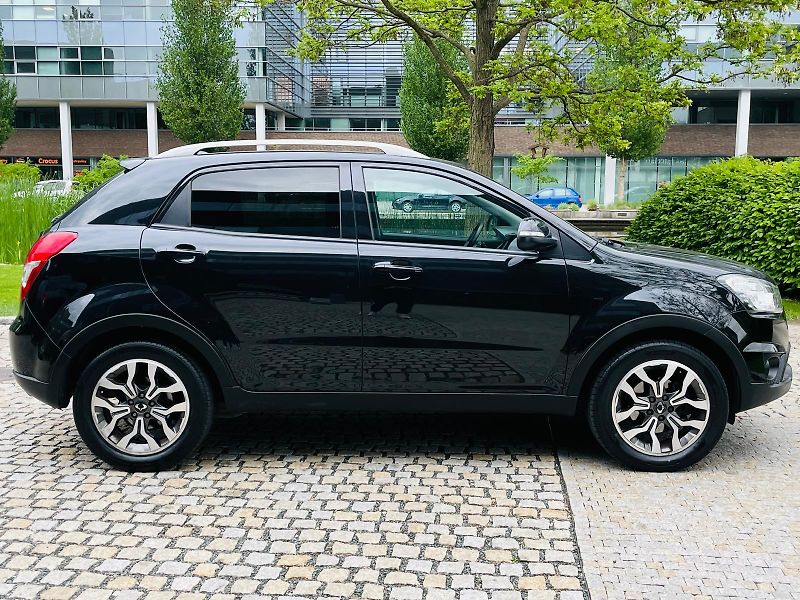 SsangYong Korando 2.2TD 4x4 MANUÁL 1.MAJ TAŽNÉ - fotka 11 z 50