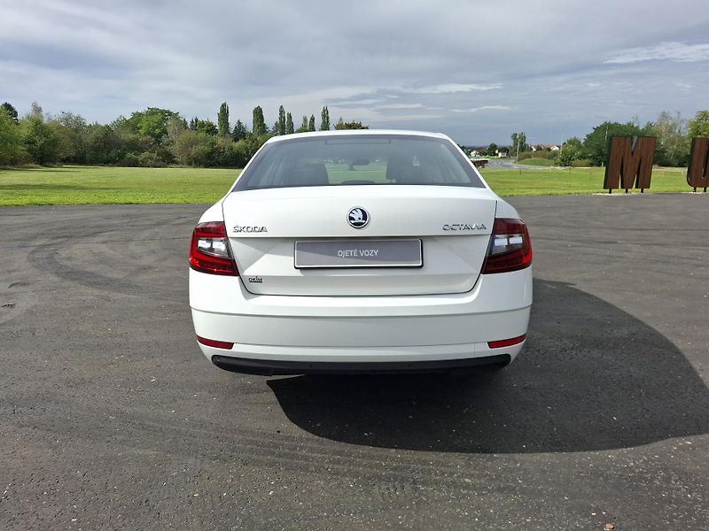Škoda Octavia (2018) 1.6TDi 85kW,aut.klima,vyhř.sed - fotka 5 z 17