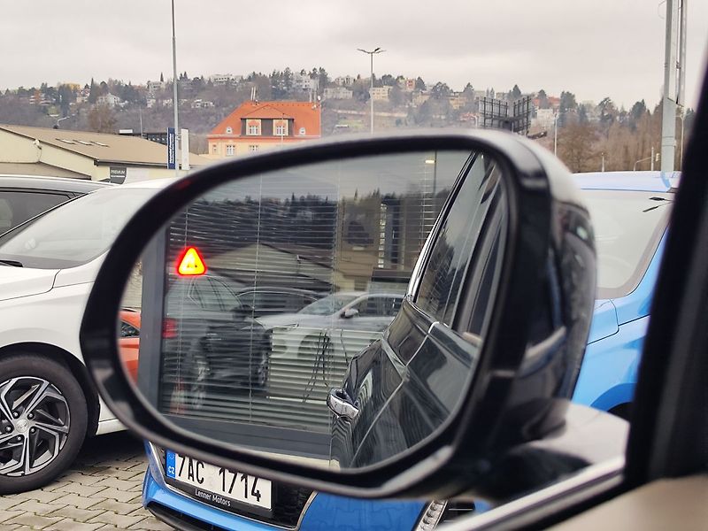 Ford Focus 2.0/EB 218kW ST - fotka 20 z 24