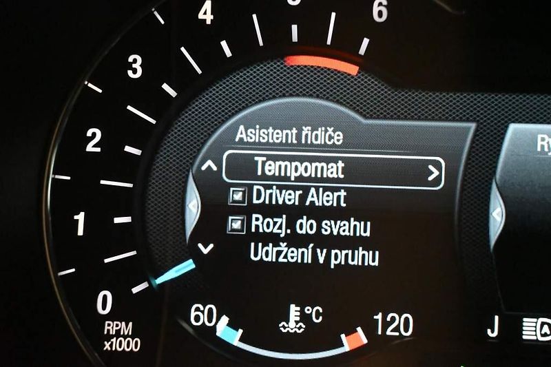 Ford S-MAX (2022) 2.0 LED ACC SONY Tažné WEBASTO - fotka 34 z 40