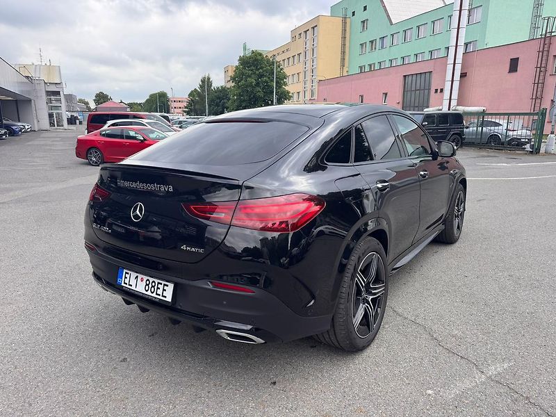 Mercedes-Benz GLE (2025) 400 e 4MATIC kupé - fotka 7 z 28