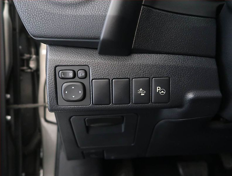 Toyota Auris (2018) Executive Hybrid, Automat, ČR - fotka 23 z 24