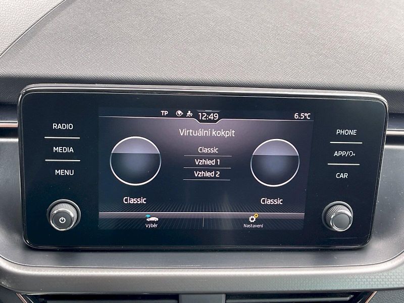 Škoda Kamiq (2022) 1.0 TSI 81 kW DSG Style Plus - fotka 19 z 33