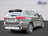Mitsubishi Outlander 2,0 i  A/T,4x4,7.MÍST,INSTYLE+ - náhled 4