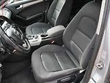 Audi A4 (2011) 2.0 TDI, AT, autoAC - náhled 9