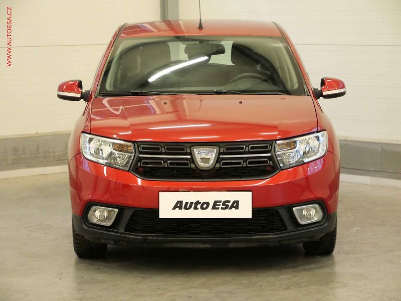 Dacia Sandero (2019) 1.0i, 2.maj,ČR, AC, tažné - fotka 2 z 17