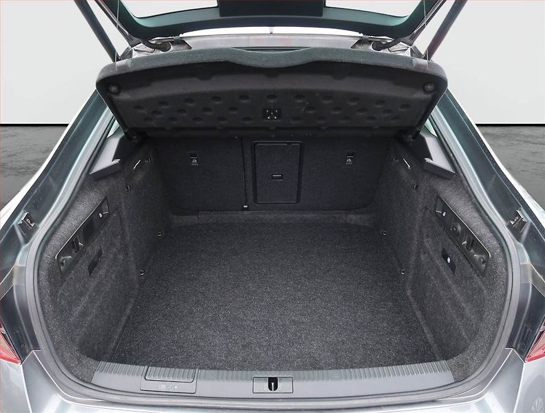 Škoda Superb (2022) Style 2.0 TDI - fotka 14 z 22