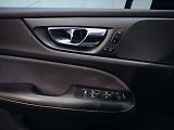 Volvo S60 B5 mHEV 2.0 aut. R-Design - náhled 25