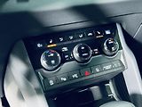 Škoda Karoq (2025) 1.5TSI*SPORT*360*5.LET.ZÁR - náhled 25
