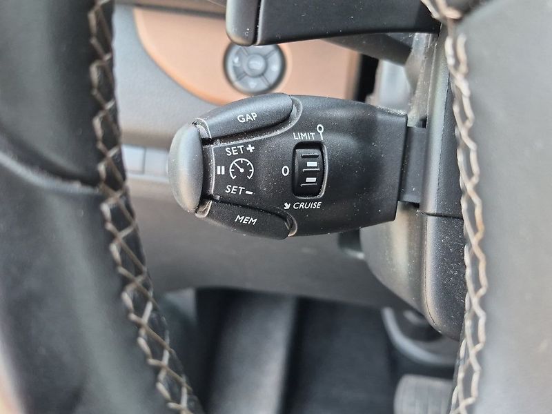 Toyota ProAce Verso Family Comfort NAVI Safety Web - fotka 18 z 29