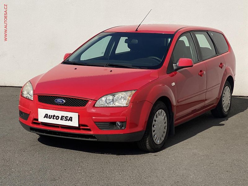 Ford Focus (2007) 1.6 TDCi, ČR, AC - fotka 3 z 16