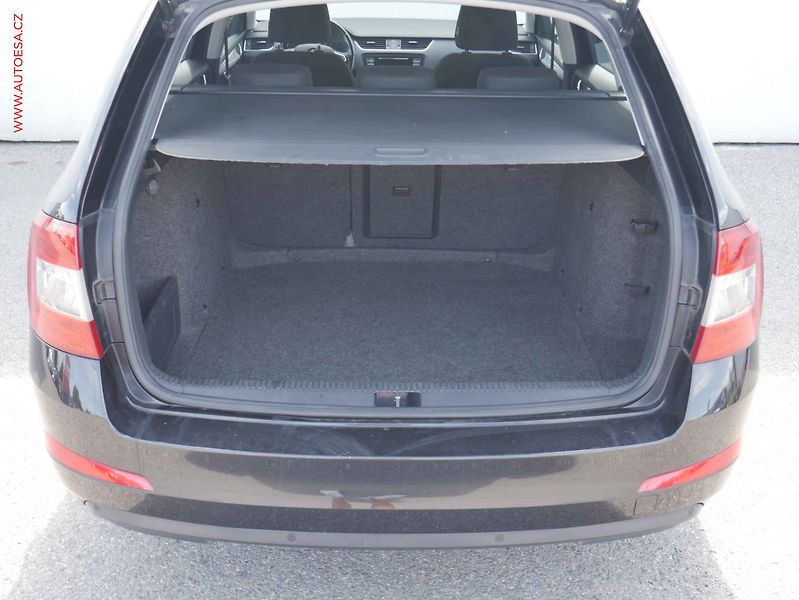 Škoda Octavia (2013) 1.6TDi, STK7/28 - fotka 7 z 13