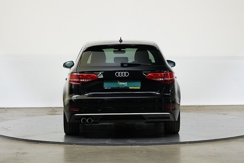Audi A3 - fotka 6 z 29