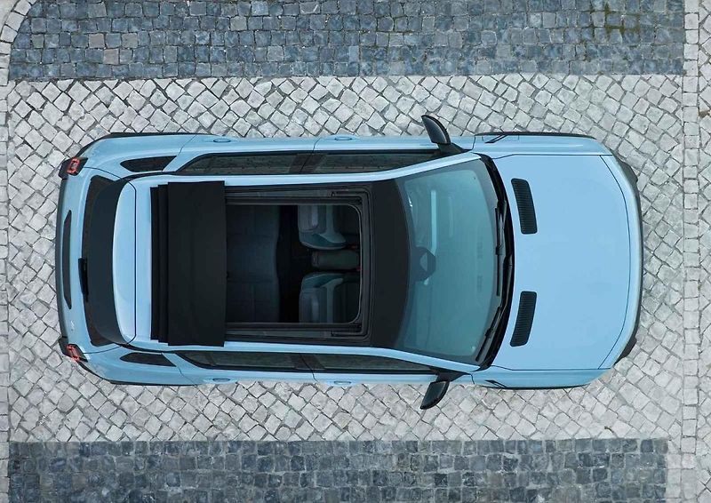 Renault 4 E-Tech je výborně jezdící praktický vůz s dobrým poměrem cena/výkon.