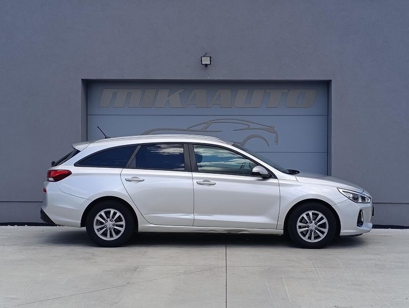 Hyundai i30 1.6CRDI 81kW ČR 1.MAJ DPH - fotka 4 z 32