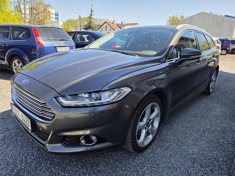 Ford Mondeo 2.0TDCi Titanium Led 4x4 Autom - fotka 2 z 26
