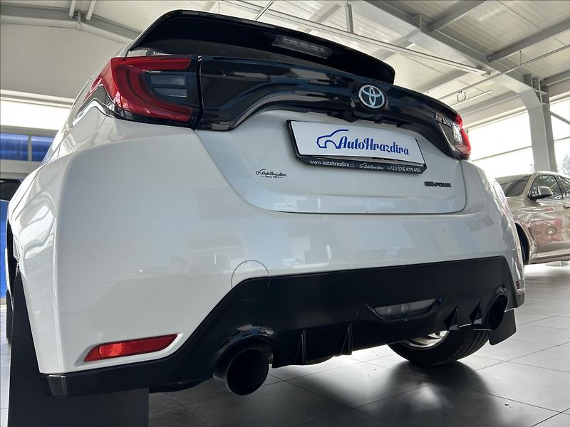 Toyota GR Yaris 1,6   ČR,CIRCUIT PACK,FULL PPF - fotka 7 z 36