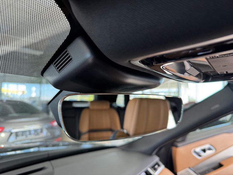 Land Rover Range Rover Velar D300 HSE R-Dynamic*HUD*Vzduch - fotka 17 z 45